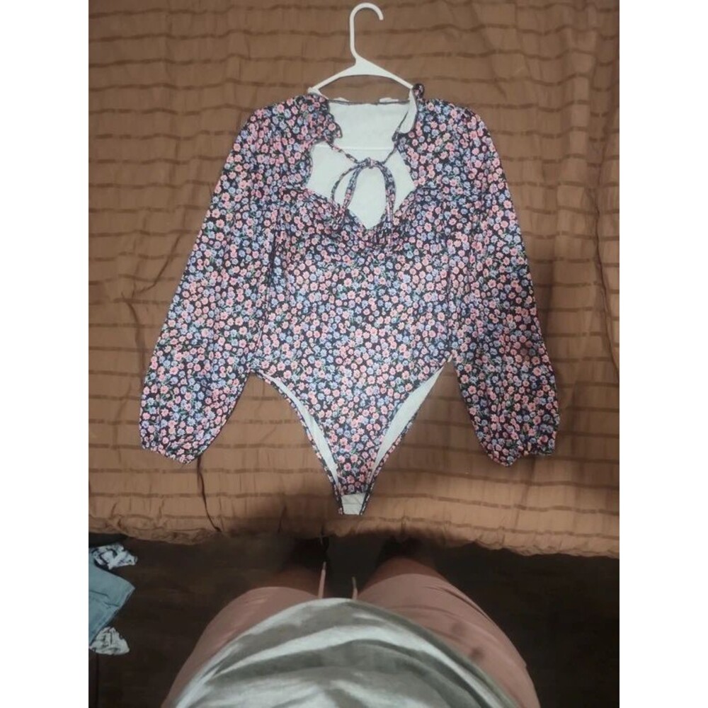 Bodysuit - Picture 1 of 2